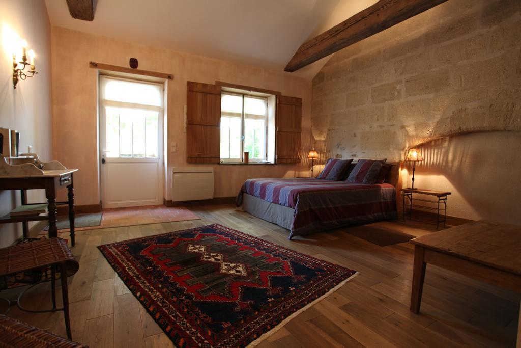 Chateau Du Beugnon Bed & Breakfast Tigné Cameră foto